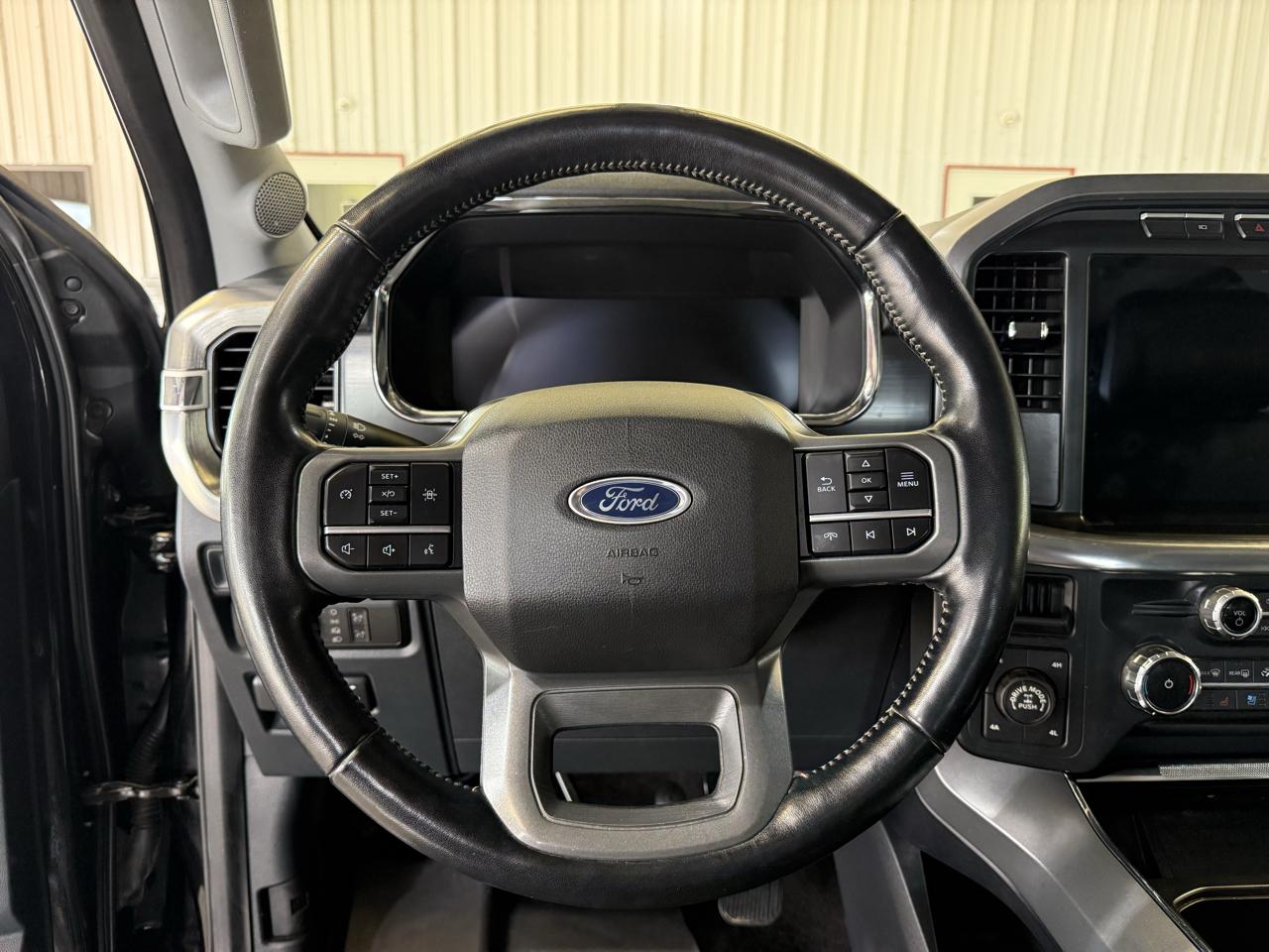 Ford F-150 Lariat SuperCrew 4WD 2022