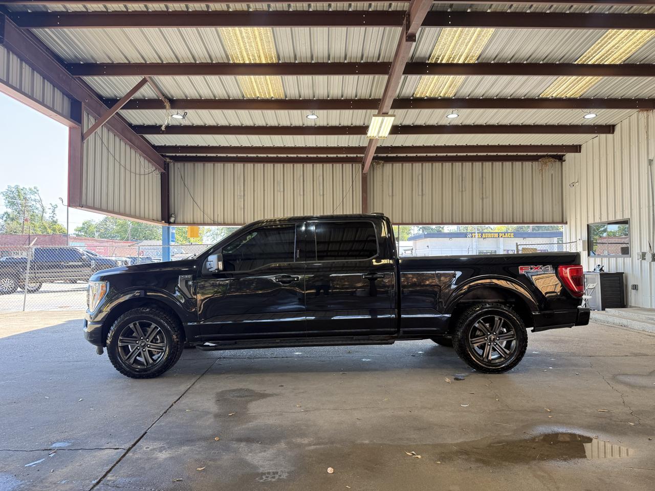 Ford F-150 XLT SuperCrew 6.5-ft. Bed 4WD 2022