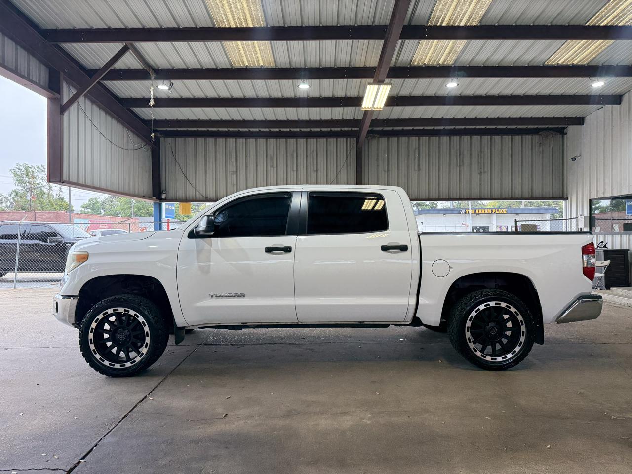 Toyota Tundra SR5 4.6L V8 CrewMax 2WD 2014