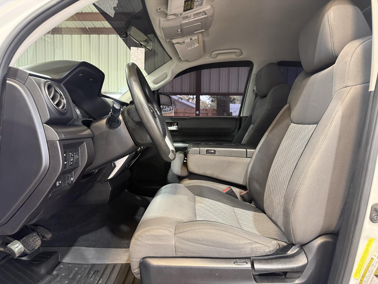 Toyota Tundra SR5 4.6L V8 CrewMax 2WD 2014
