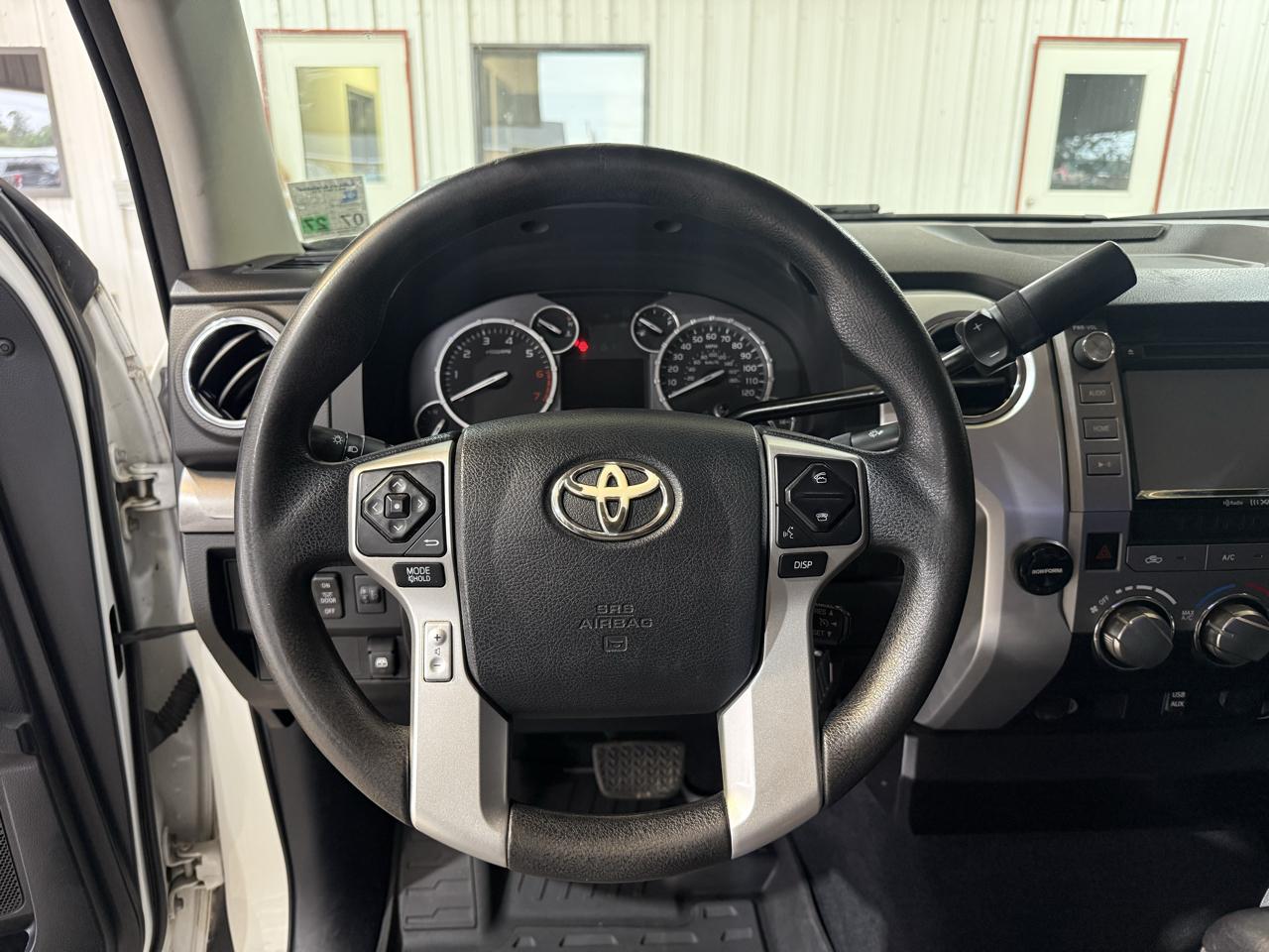 Toyota Tundra SR5 4.6L V8 CrewMax 2WD 2014