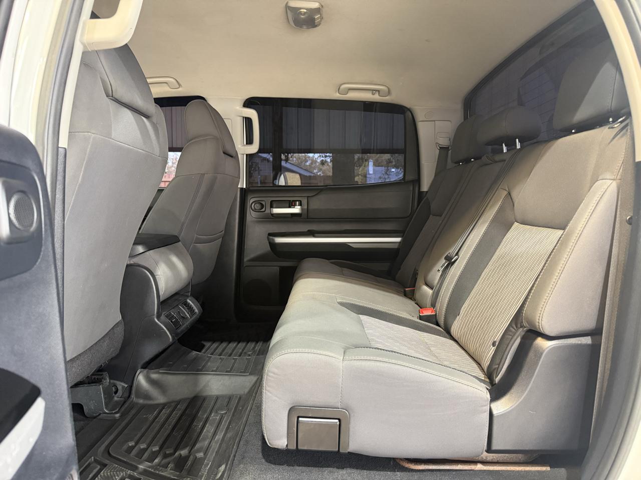 Toyota Tundra SR5 4.6L V8 CrewMax 2WD 2014