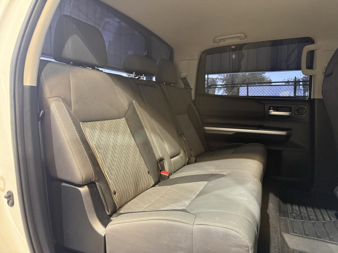 Toyota Tundra SR5 4.6L V8 CrewMax 2WD 2014