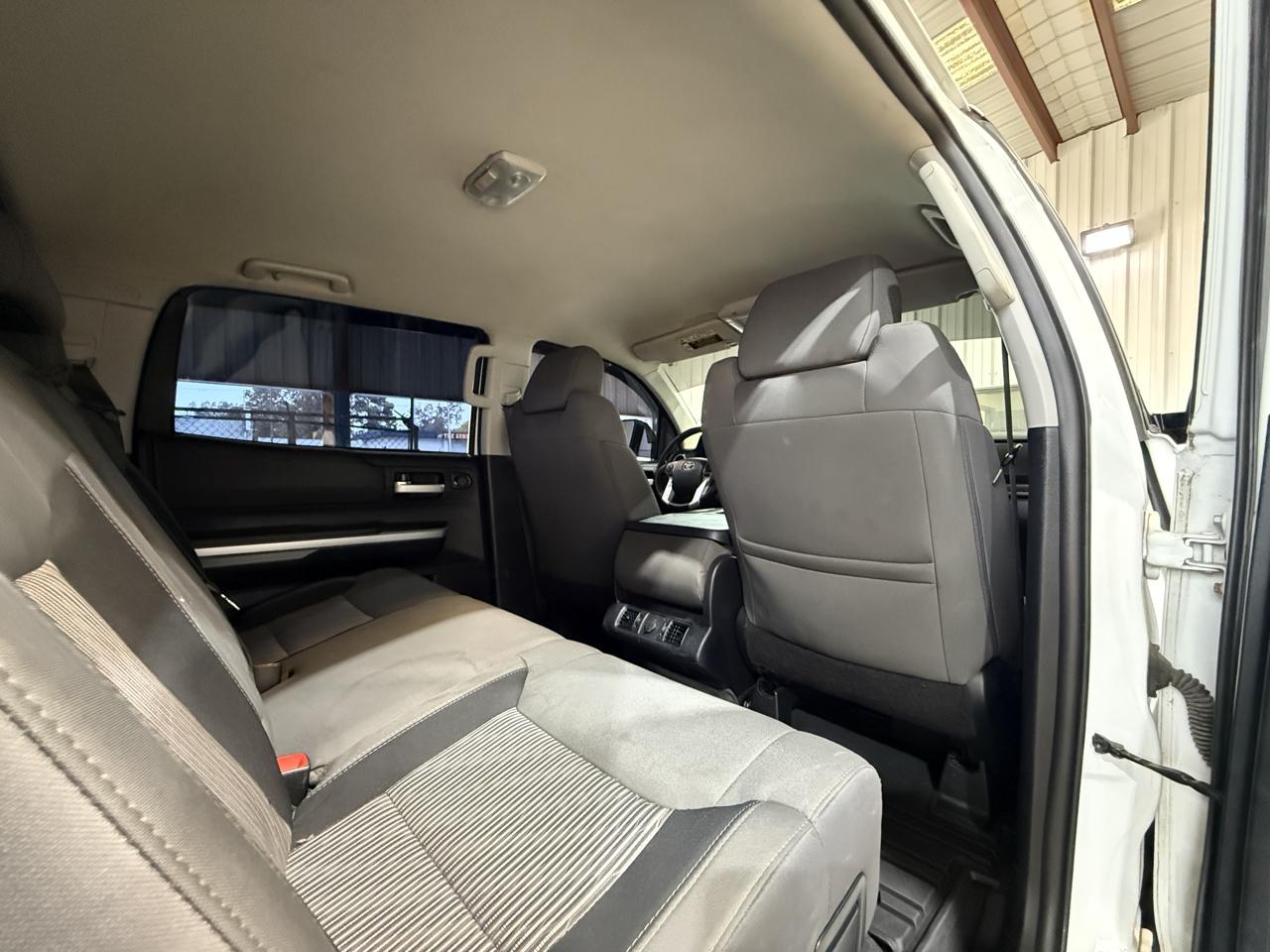 Toyota Tundra SR5 4.6L V8 CrewMax 2WD 2014
