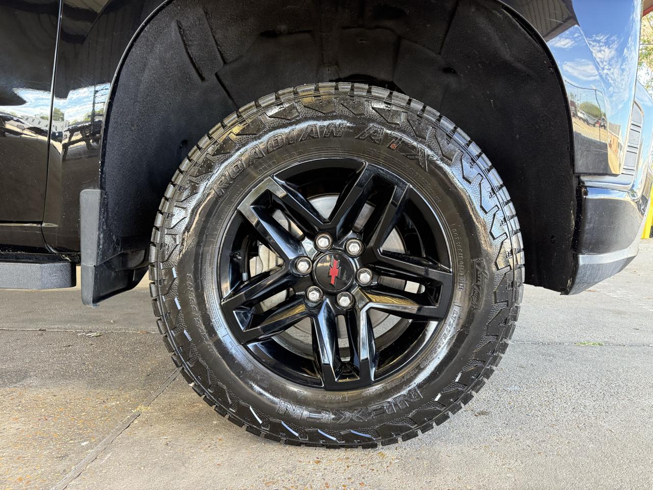 Chevrolet Silverado 1500 Limited Custom Trail Boss Crew Cab Short Box 4WD 2022