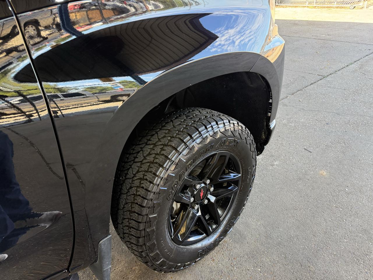 Chevrolet Silverado 1500 Limited Custom Trail Boss Crew Cab Short Box 4WD 2022