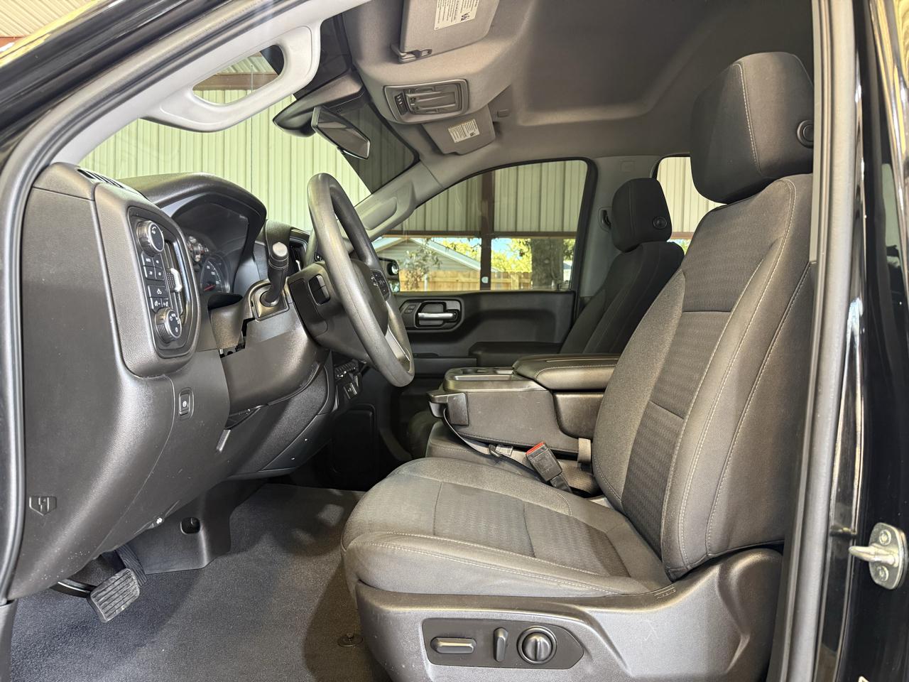 Chevrolet Silverado 1500 Limited Custom Trail Boss Crew Cab Short Box 4WD 2022