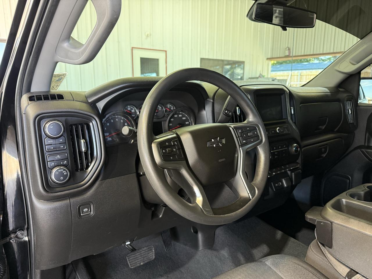 Chevrolet Silverado 1500 Limited Custom Trail Boss Crew Cab Short Box 4WD 2022