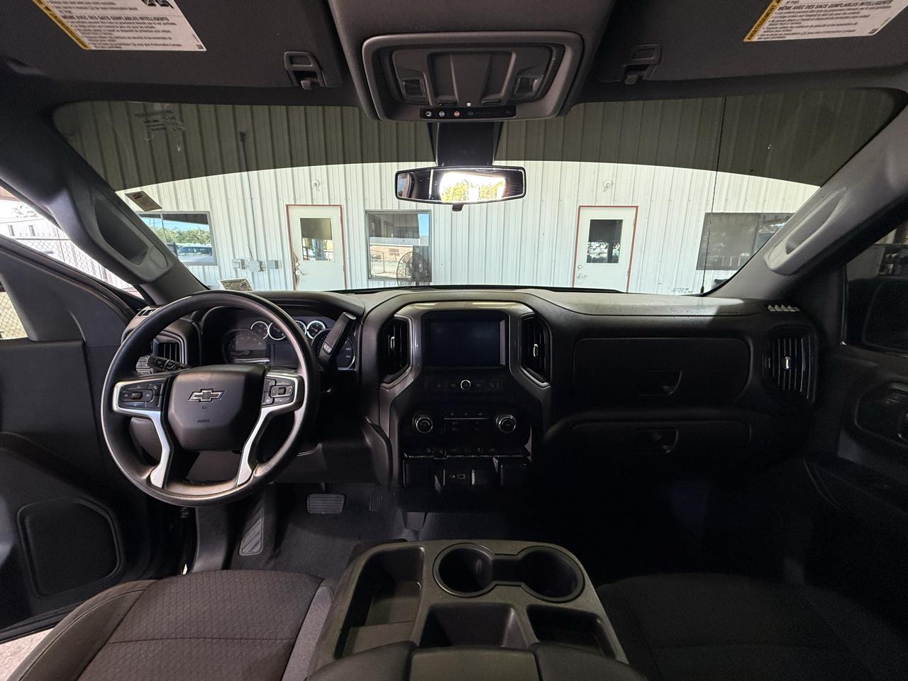 Chevrolet Silverado 1500 Limited Custom Trail Boss Crew Cab Short Box 4WD 2022
