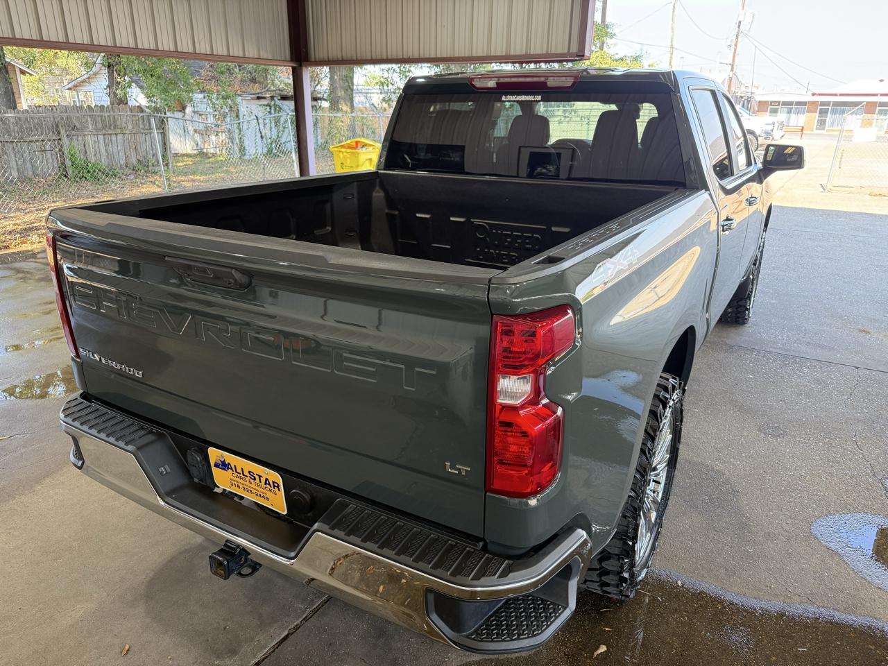 Chevrolet Silverado 1500 LT Crew Cab 4WD 2025