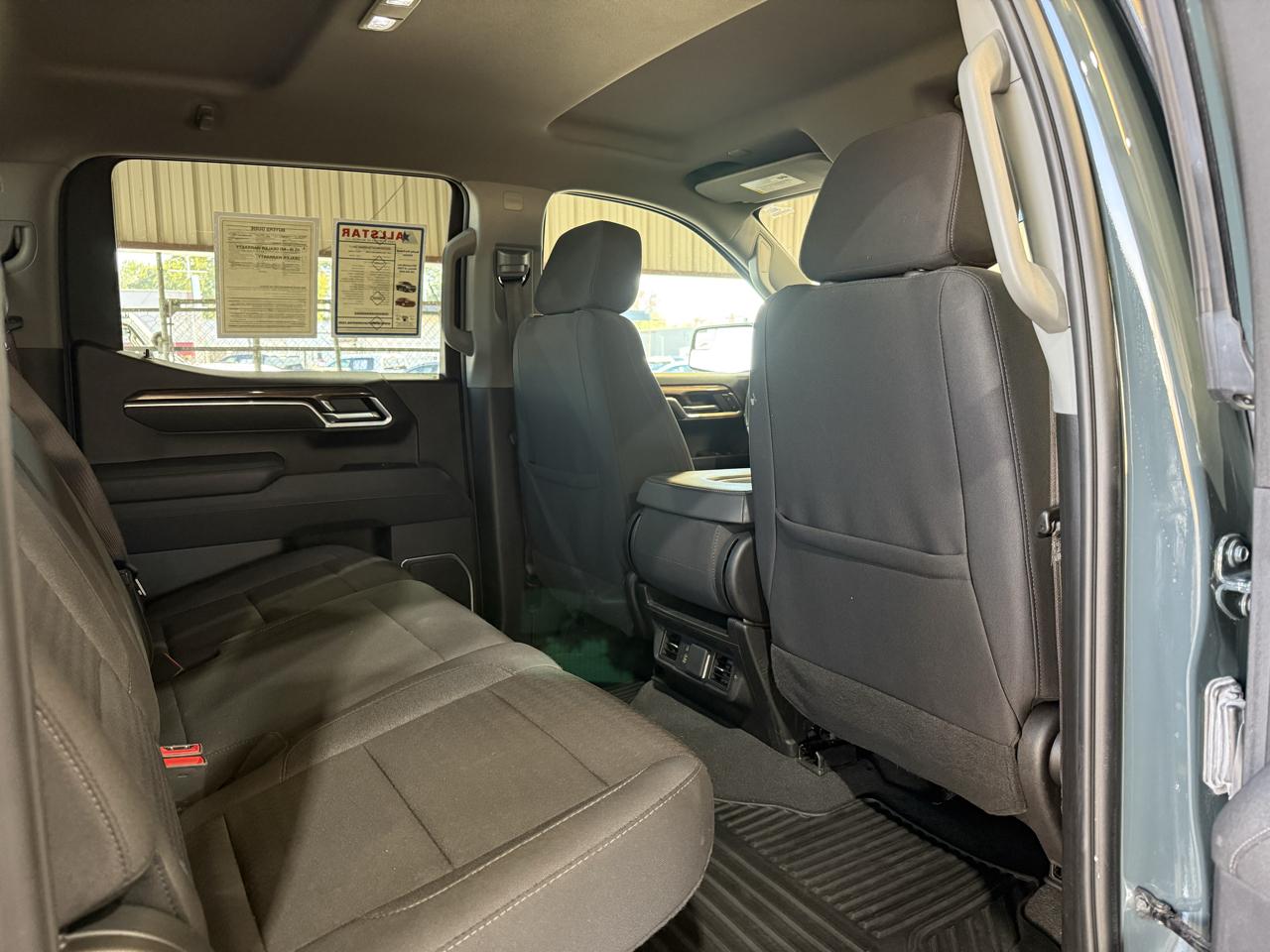 Chevrolet Silverado 1500 LT Crew Cab 4WD 2025
