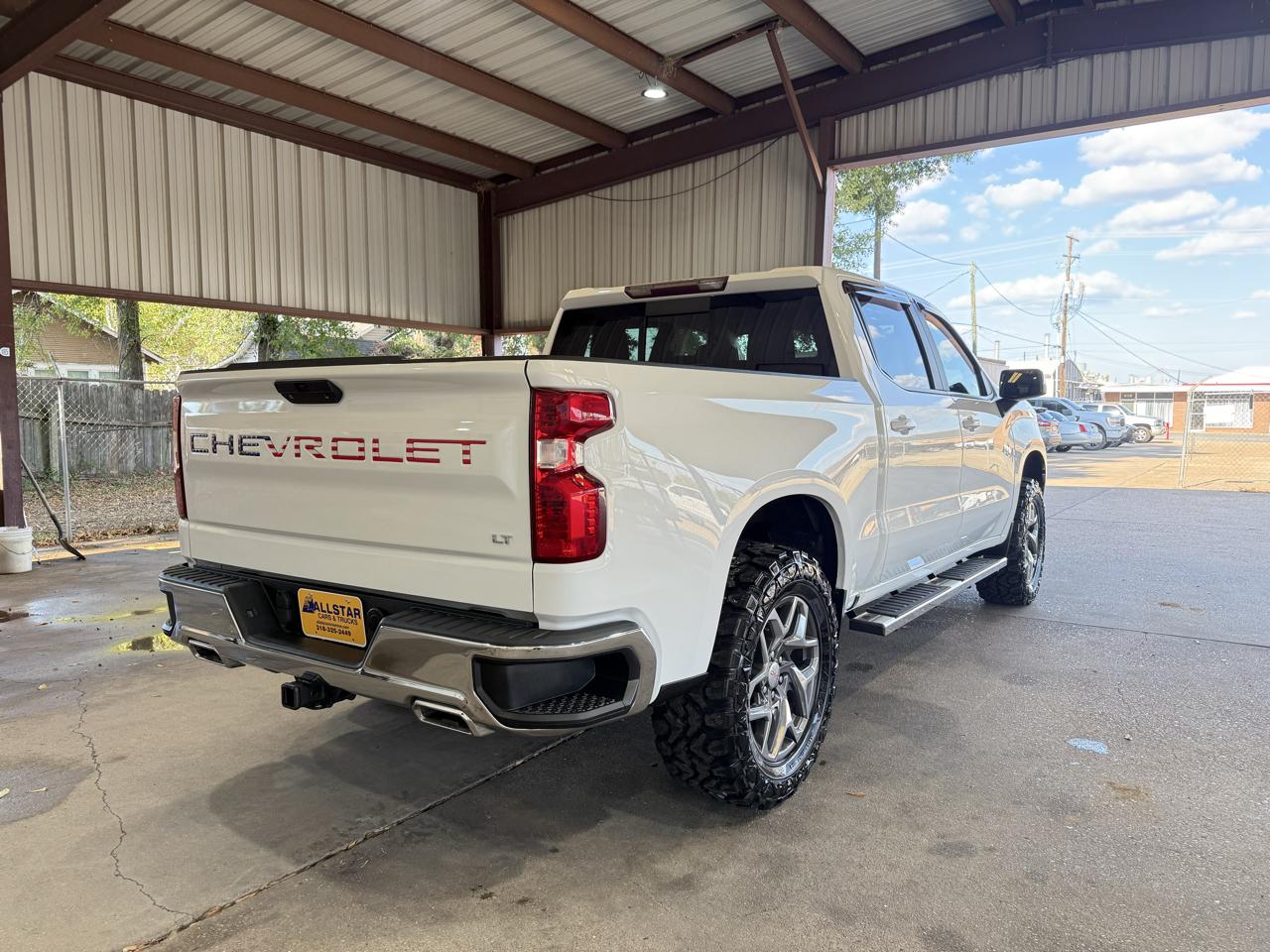 Chevrolet Silverado photo 7