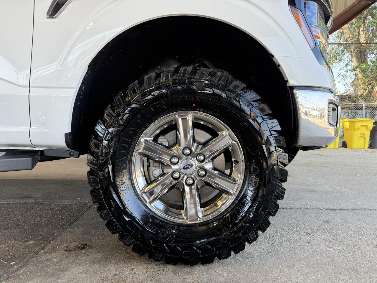 Ford F-150 photo 8