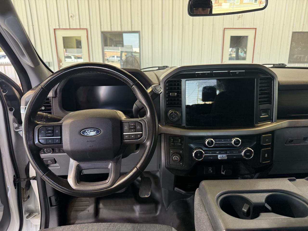 Ford F-150 photo 14