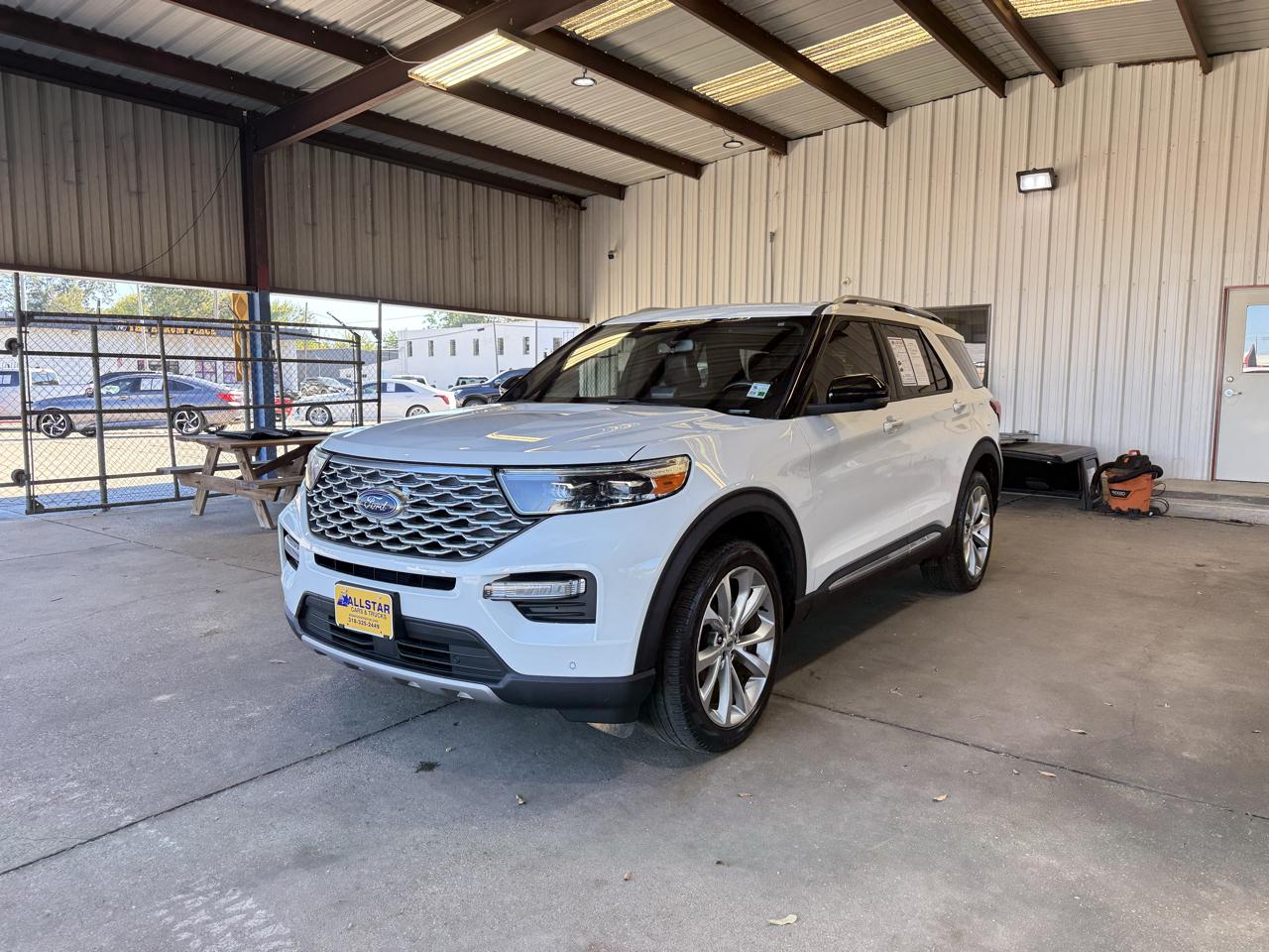 Ford Explorer Platinum AWD 2023
