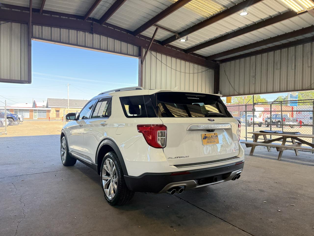 Ford Explorer Platinum AWD 2023