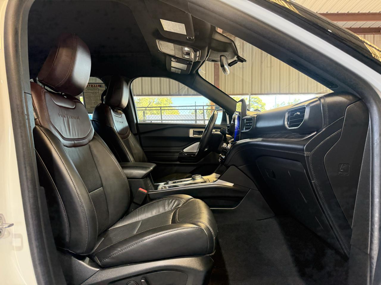 Ford Explorer Platinum AWD 2023