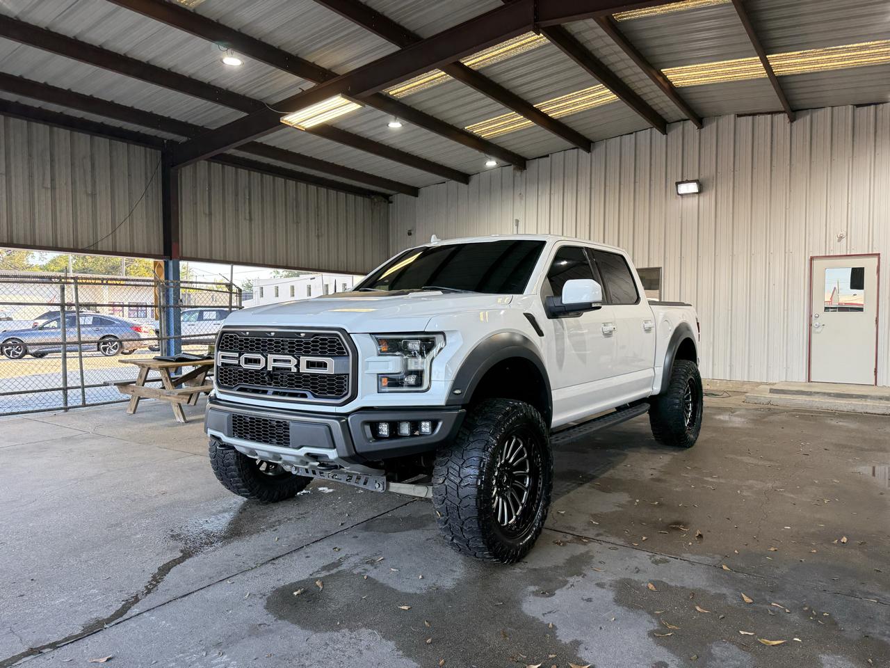 Ford F-150 Raptor SuperCrew 4WD 2019