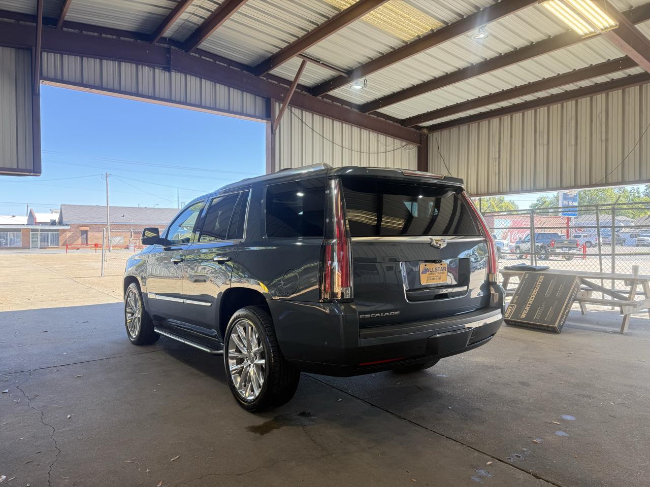Cadillac Escalade Luxury 4WD 2020