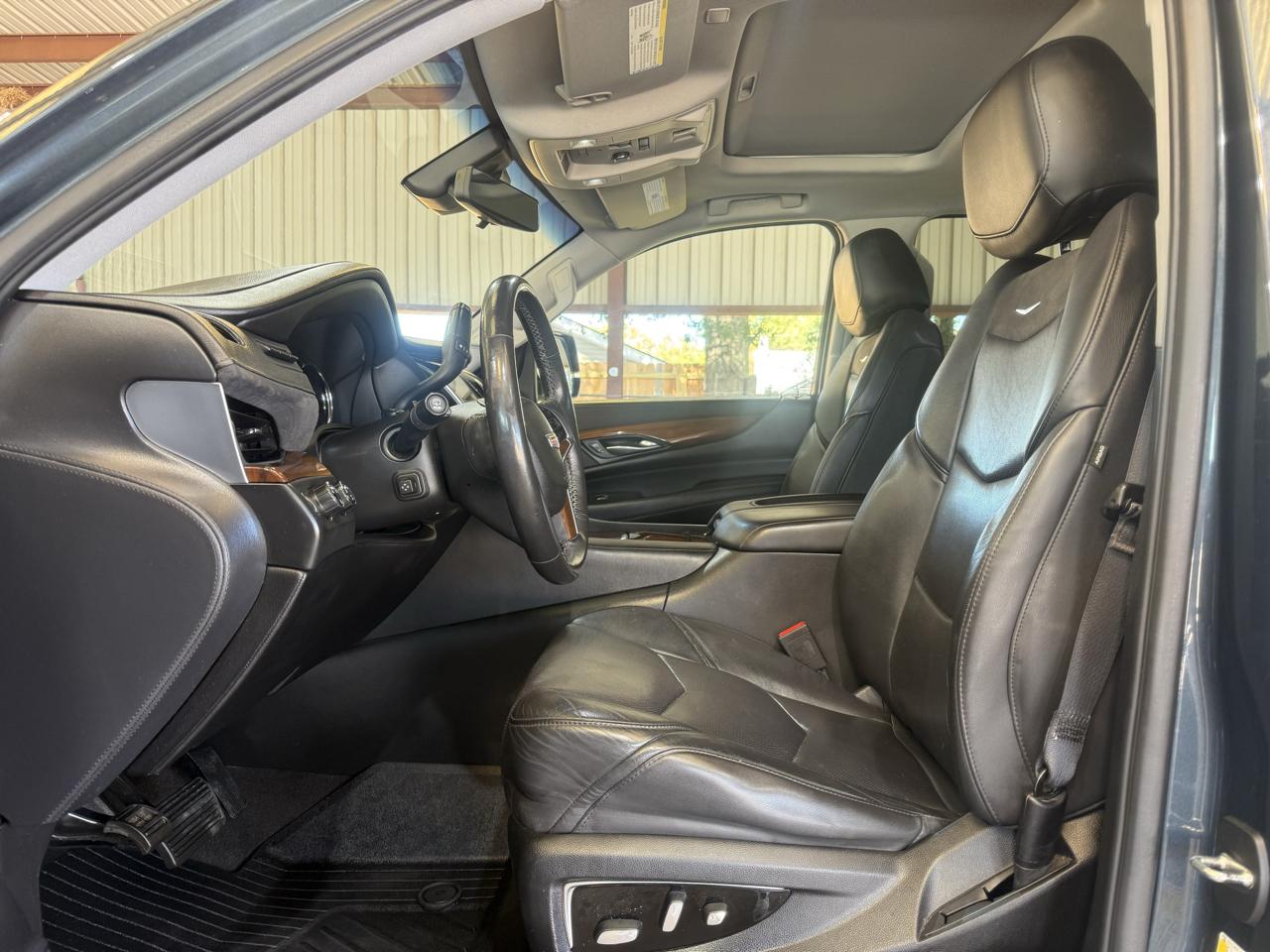 Cadillac Escalade Luxury 4WD 2020