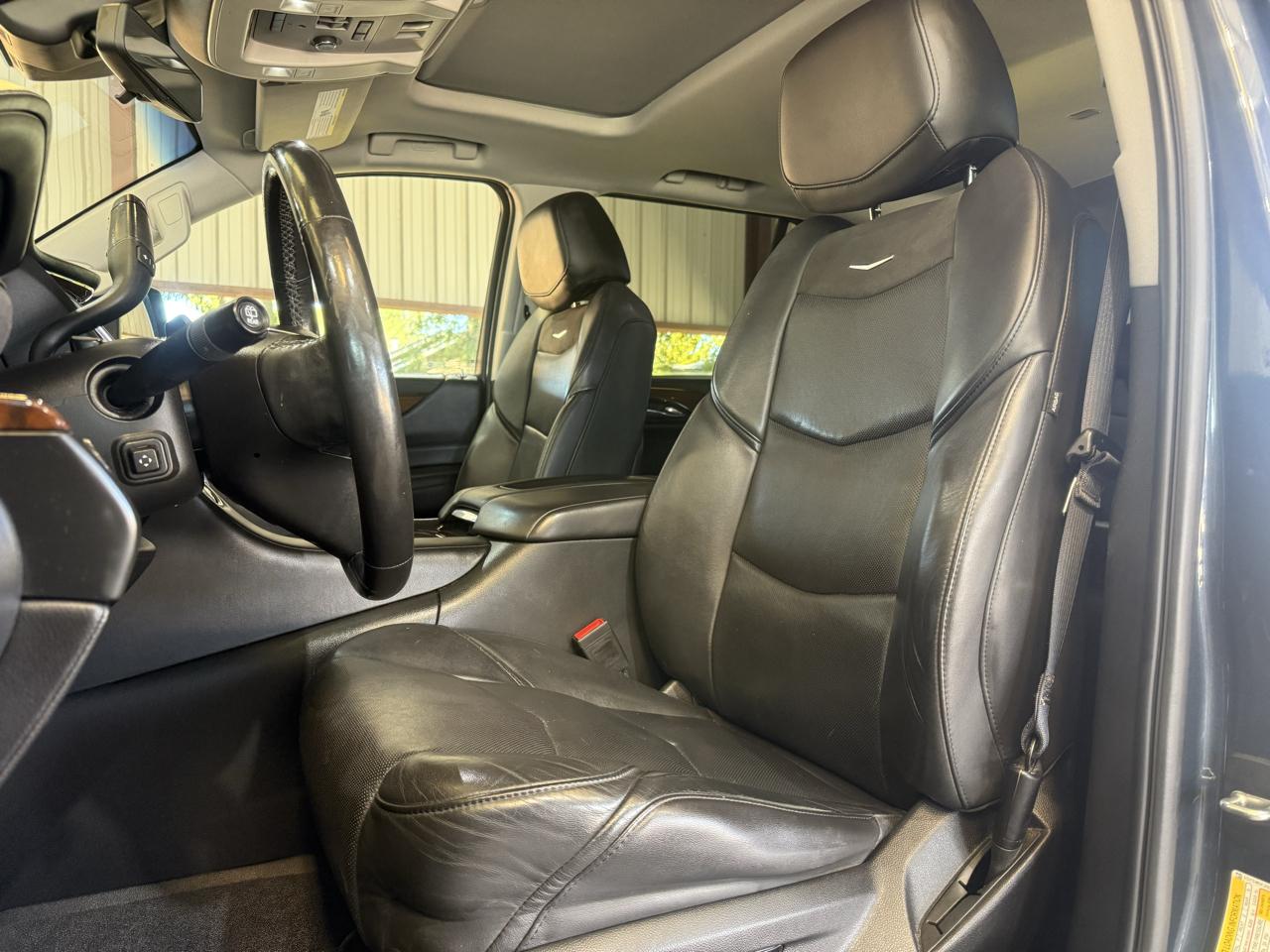Cadillac Escalade Luxury 4WD 2020