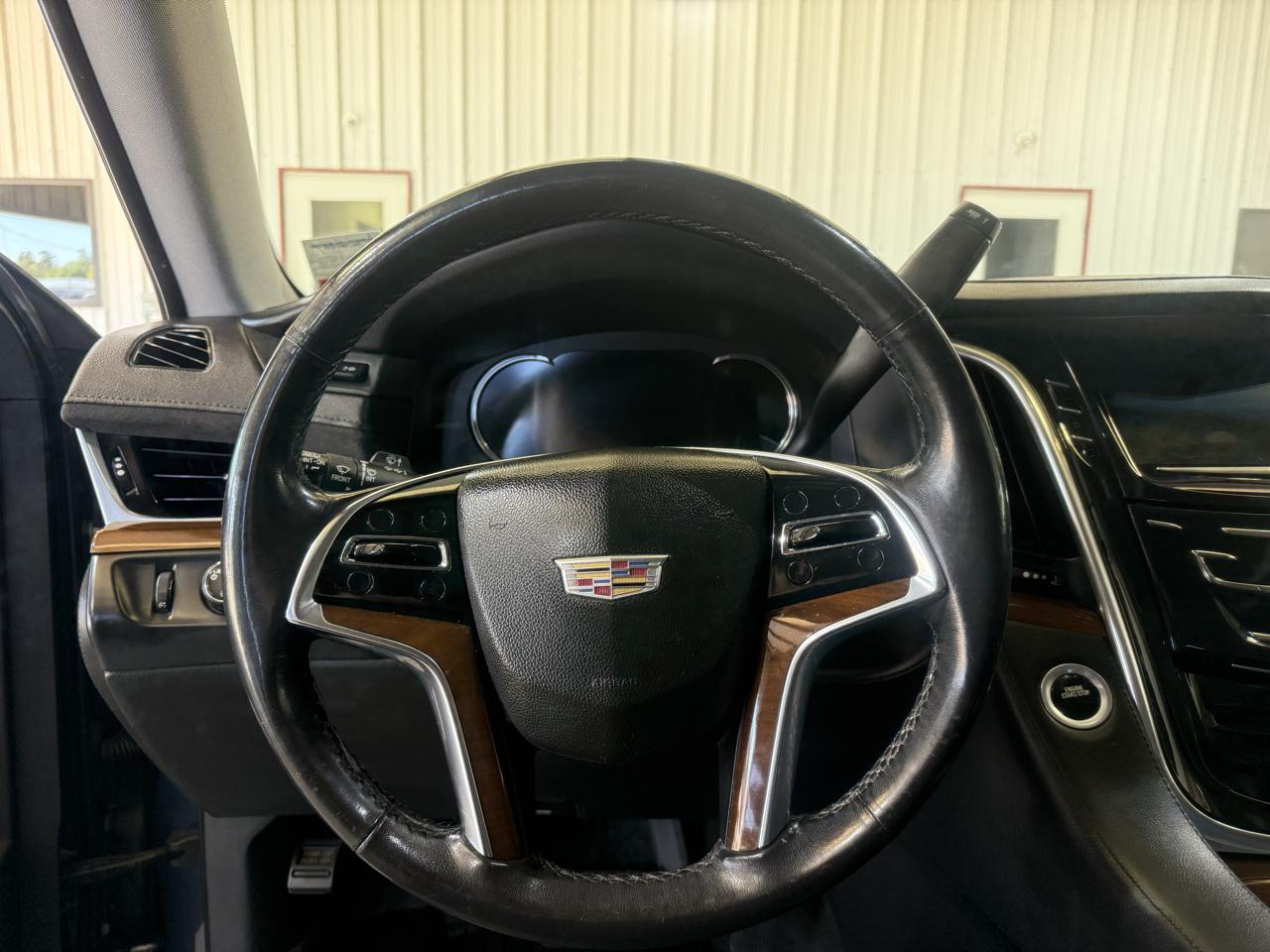 Cadillac Escalade Luxury 4WD 2020