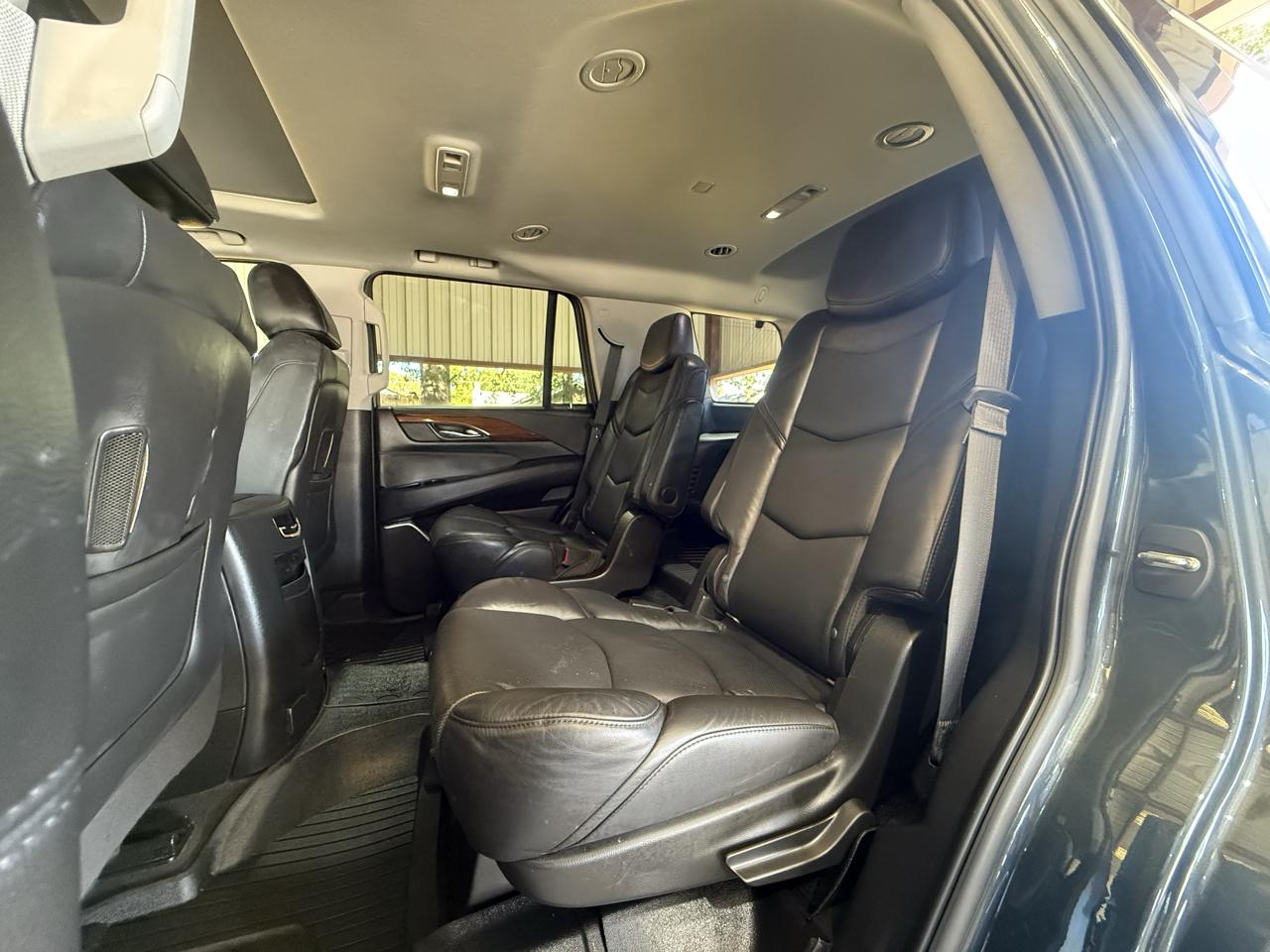 Cadillac Escalade Luxury 4WD 2020