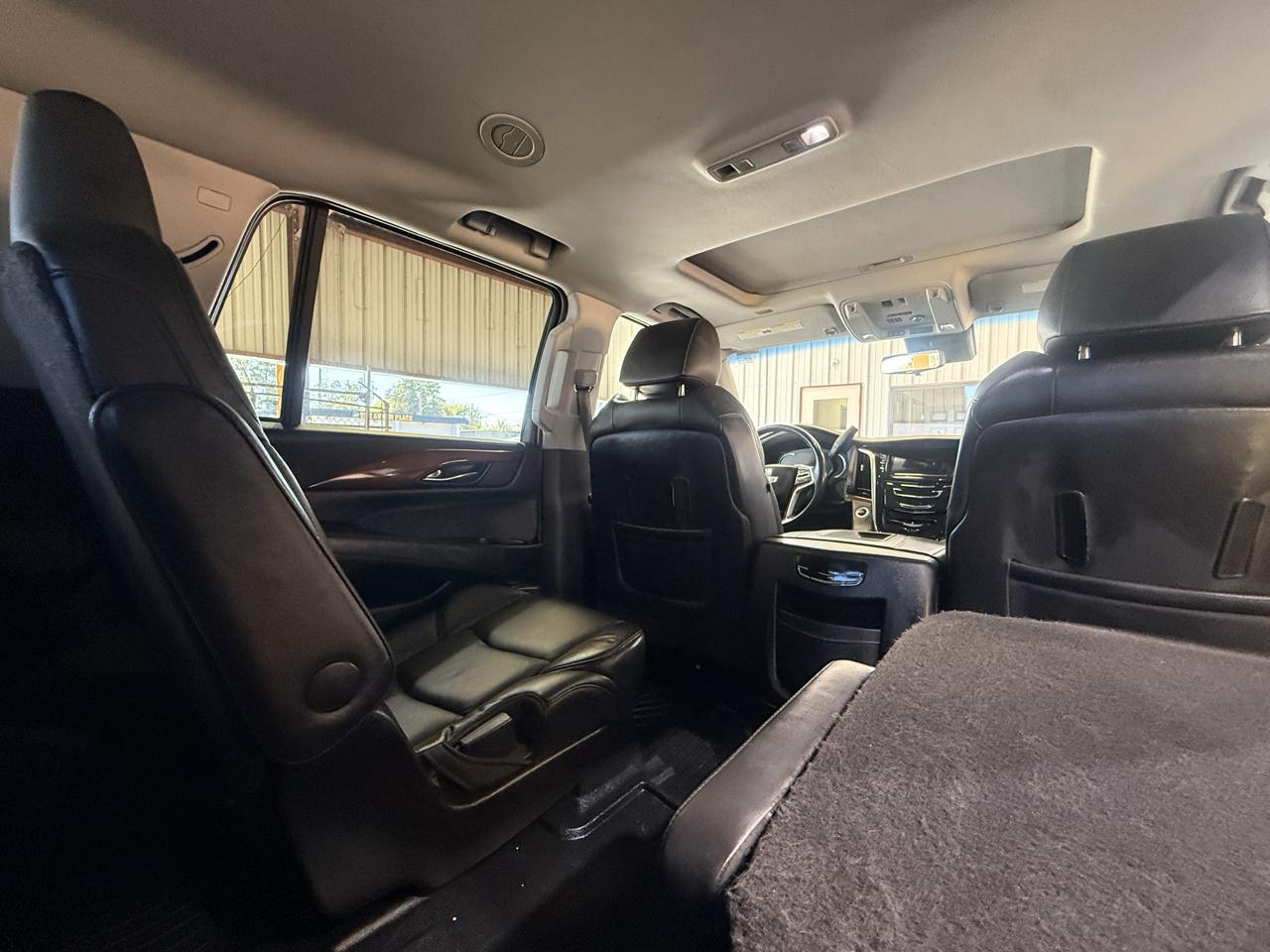 Cadillac Escalade Luxury 4WD 2020