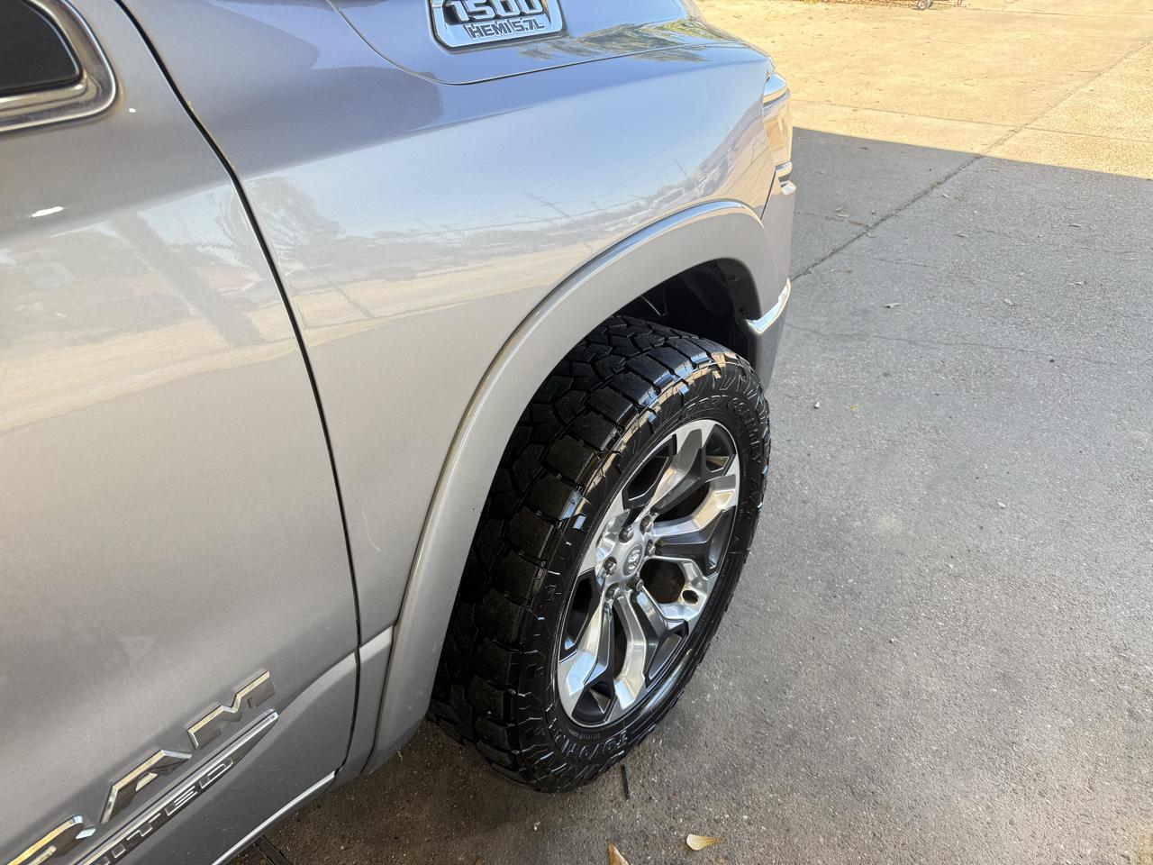 RAM 1500 Limited Crew Cab SWB 4WD 2019