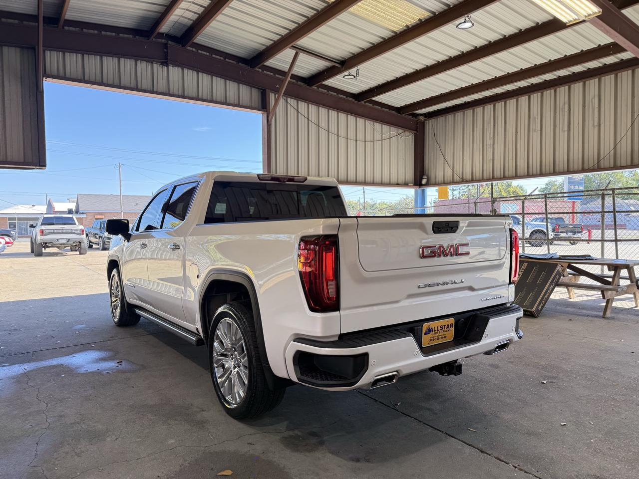 GMC Sierra 1500 Limited Denali Crew Cab 4WD 2022