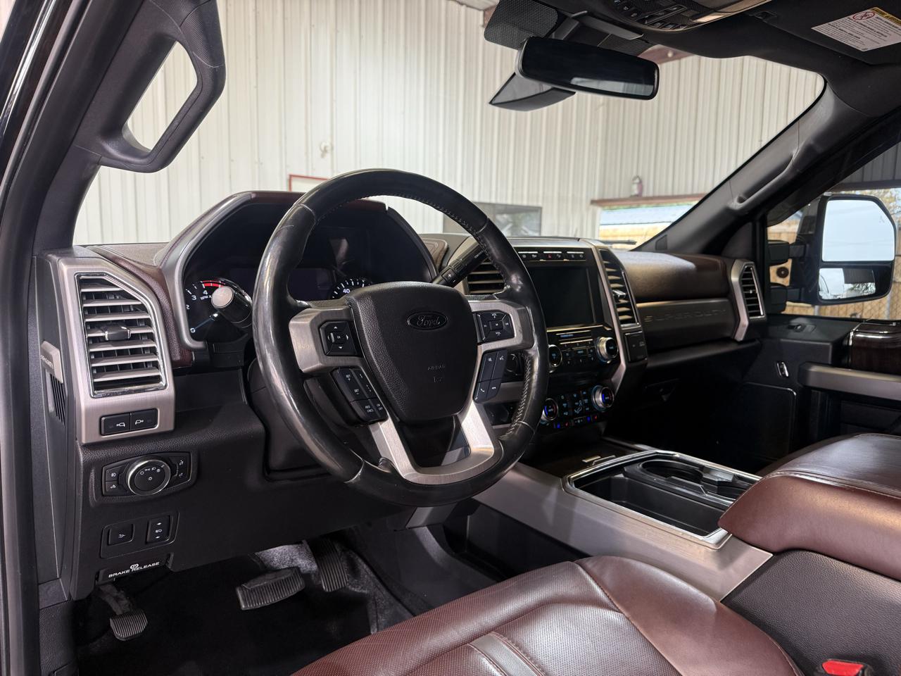 Ford F-350 SD Platinum Crew Cab 4WD 2017