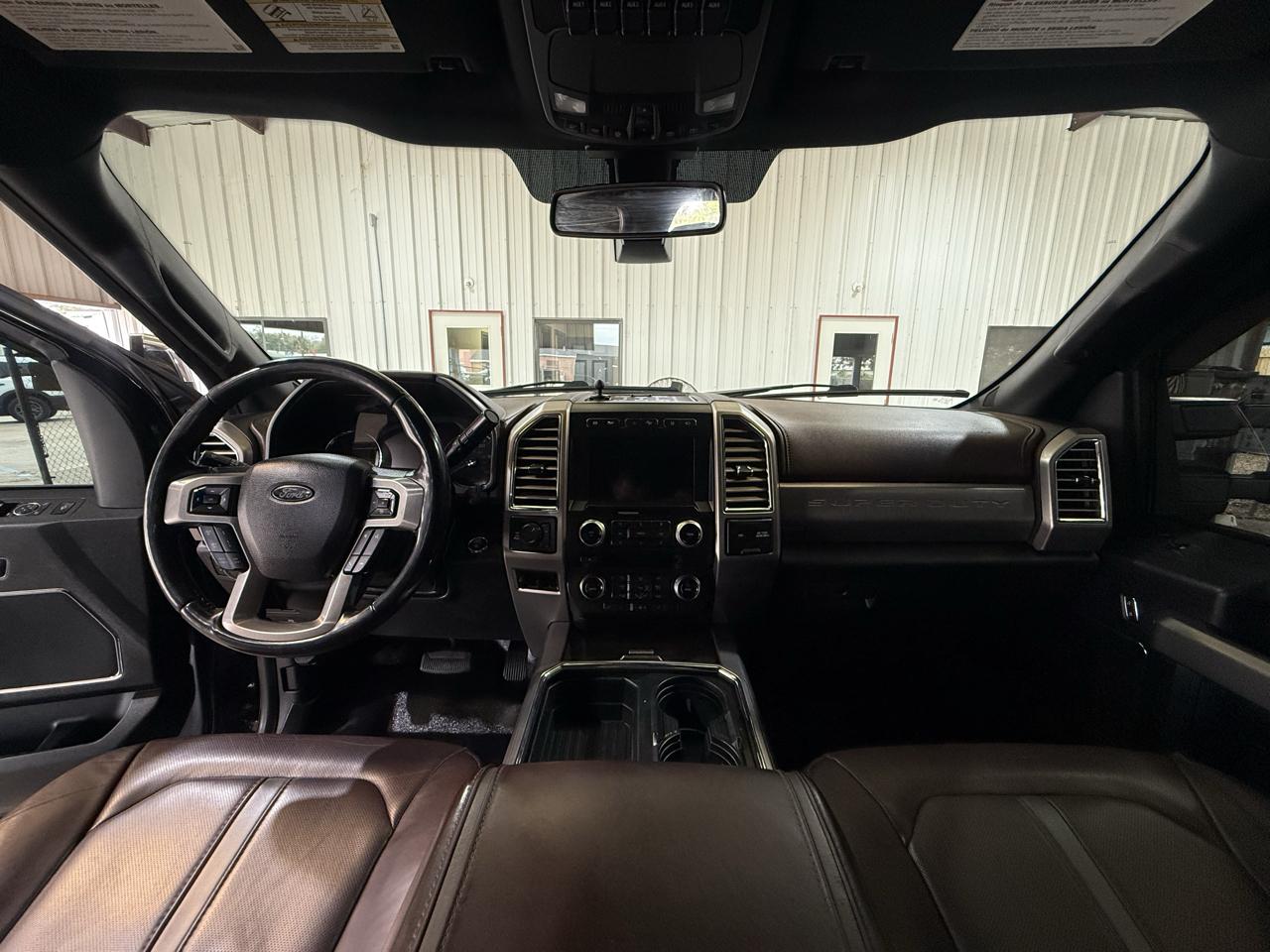 Ford F-350 SD Platinum Crew Cab 4WD 2017