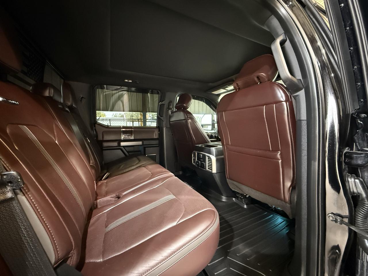 Ford F-350 SD Platinum Crew Cab 4WD 2017