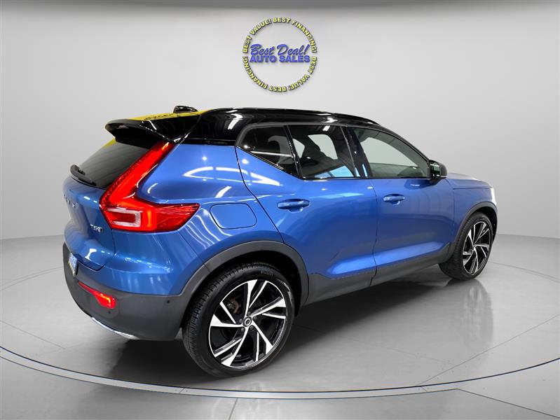 Volvo XC40  2019