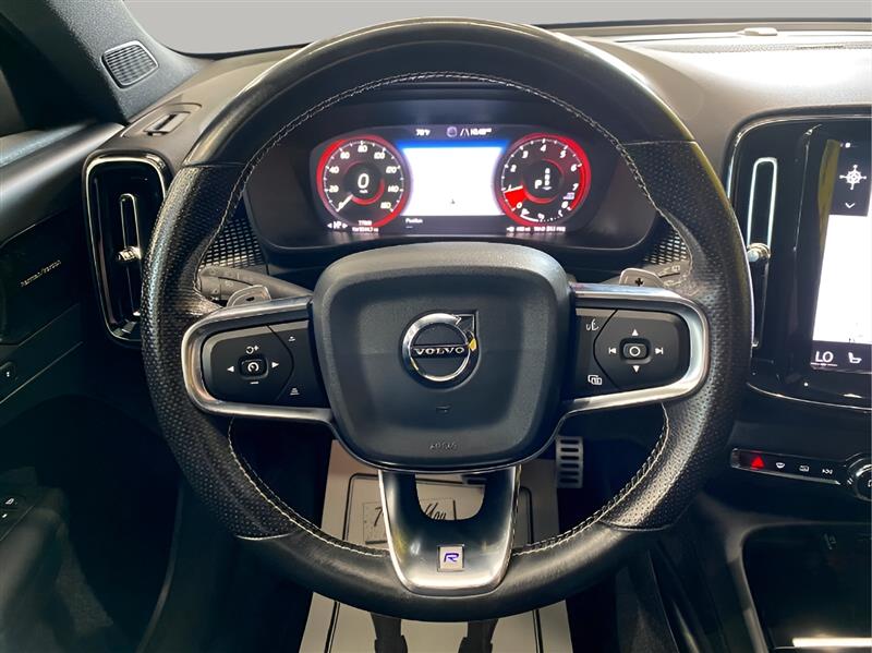 Volvo XC40  2019