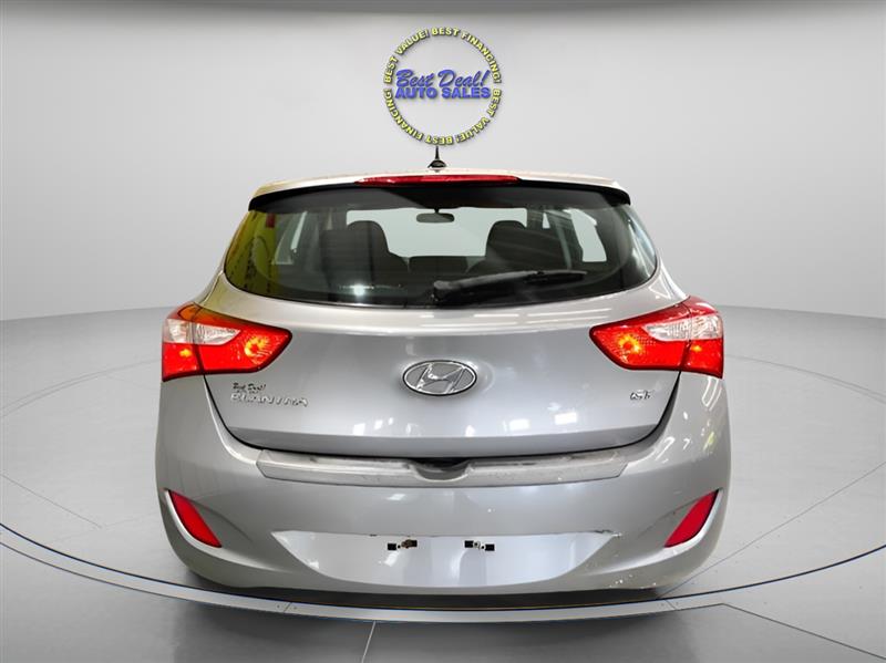 Hyundai Elantra GT A/T 2016