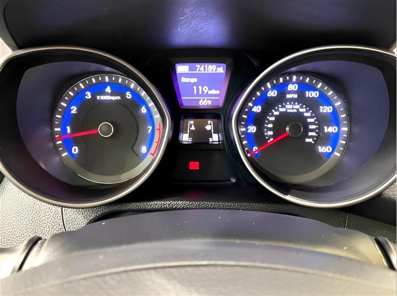 Hyundai Elantra GT A/T 2016