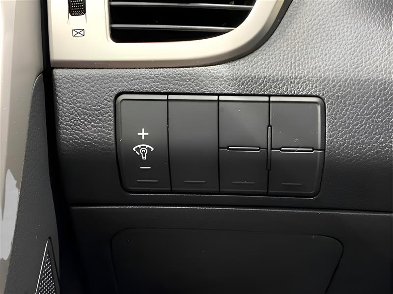 Hyundai Elantra GT A/T 2016