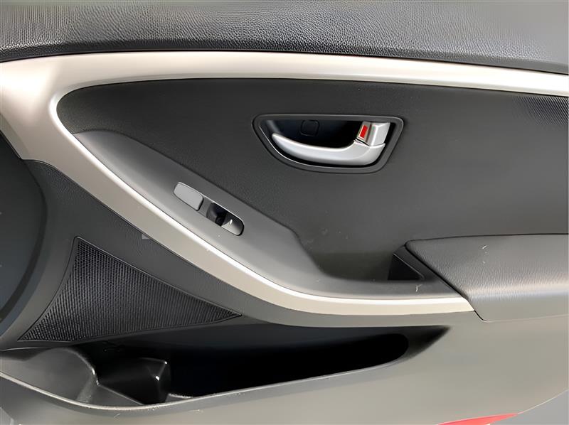 Hyundai Elantra GT A/T 2016