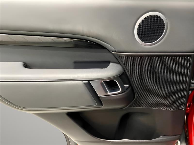 Land Rover Discovery SE 2017