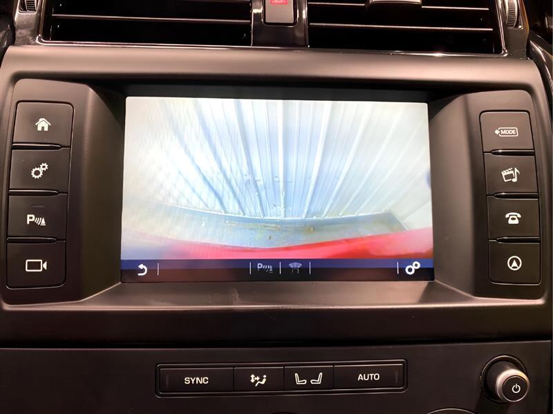 Land Rover Discovery SE 2017