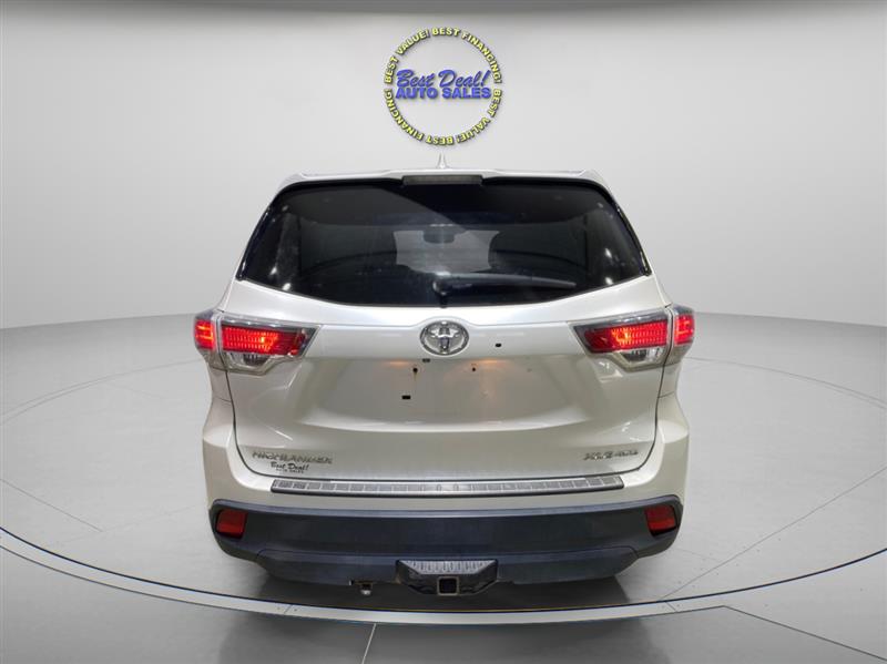 Toyota Highlander XLE AWD V6 2014 Toyota Highlander XLE AWD V6 2014