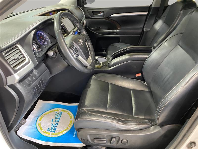 Toyota Highlander XLE AWD V6 2014 Toyota Highlander XLE AWD V6 2014