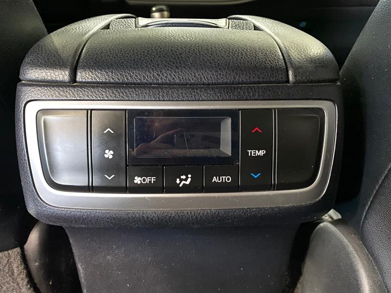 Toyota Highlander XLE AWD V6 2014 Toyota Highlander XLE AWD V6 2014