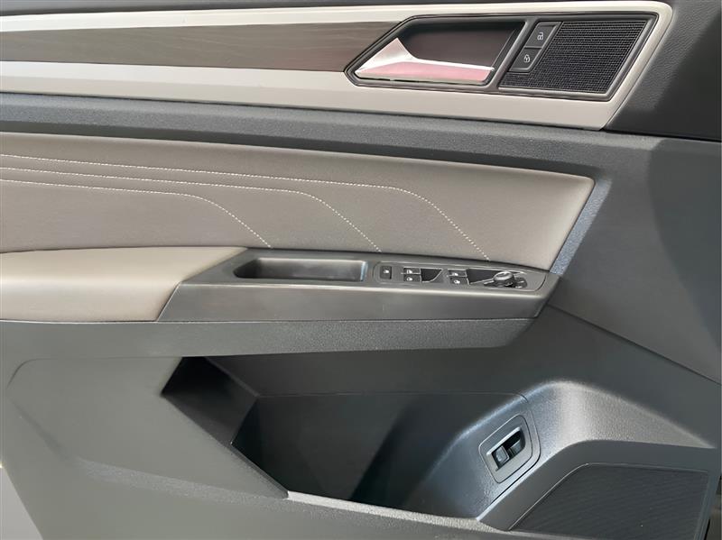 2021 Volkswagen Atlas SE Technology photo 9