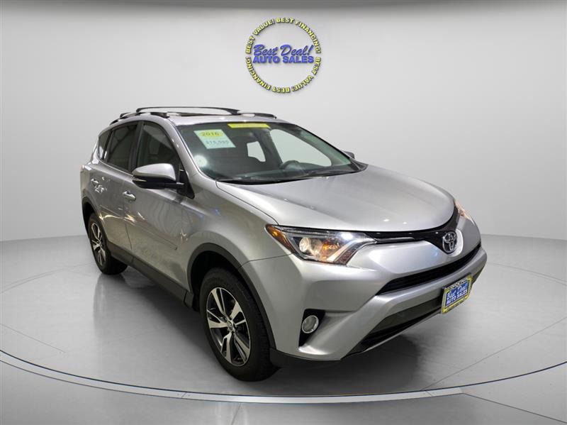 Toyota RAV4 XLE AWD 2016
