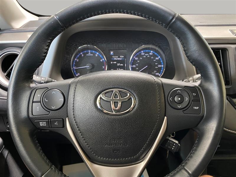 Toyota RAV4 XLE AWD 2016