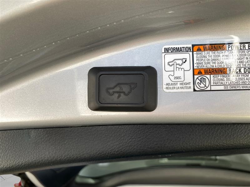 Toyota RAV4 XLE AWD 2016