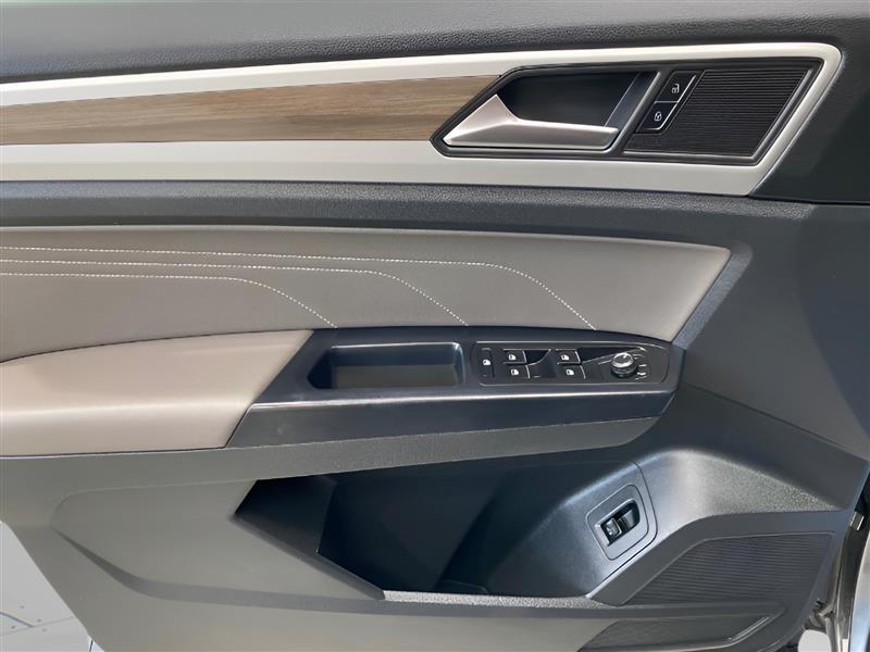 Volkswagen Atlas V6 SEL 4MOTION 2021 Volkswagen Atlas V6 SEL 4MOTION 2021