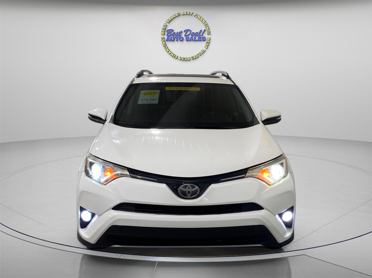 Toyota RAV4 XLE AWD 2017